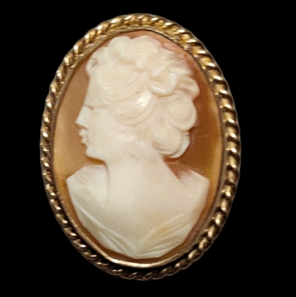 Antique RARE left facing 14k GF carved shell cameo brooch - Picture 1 of 5